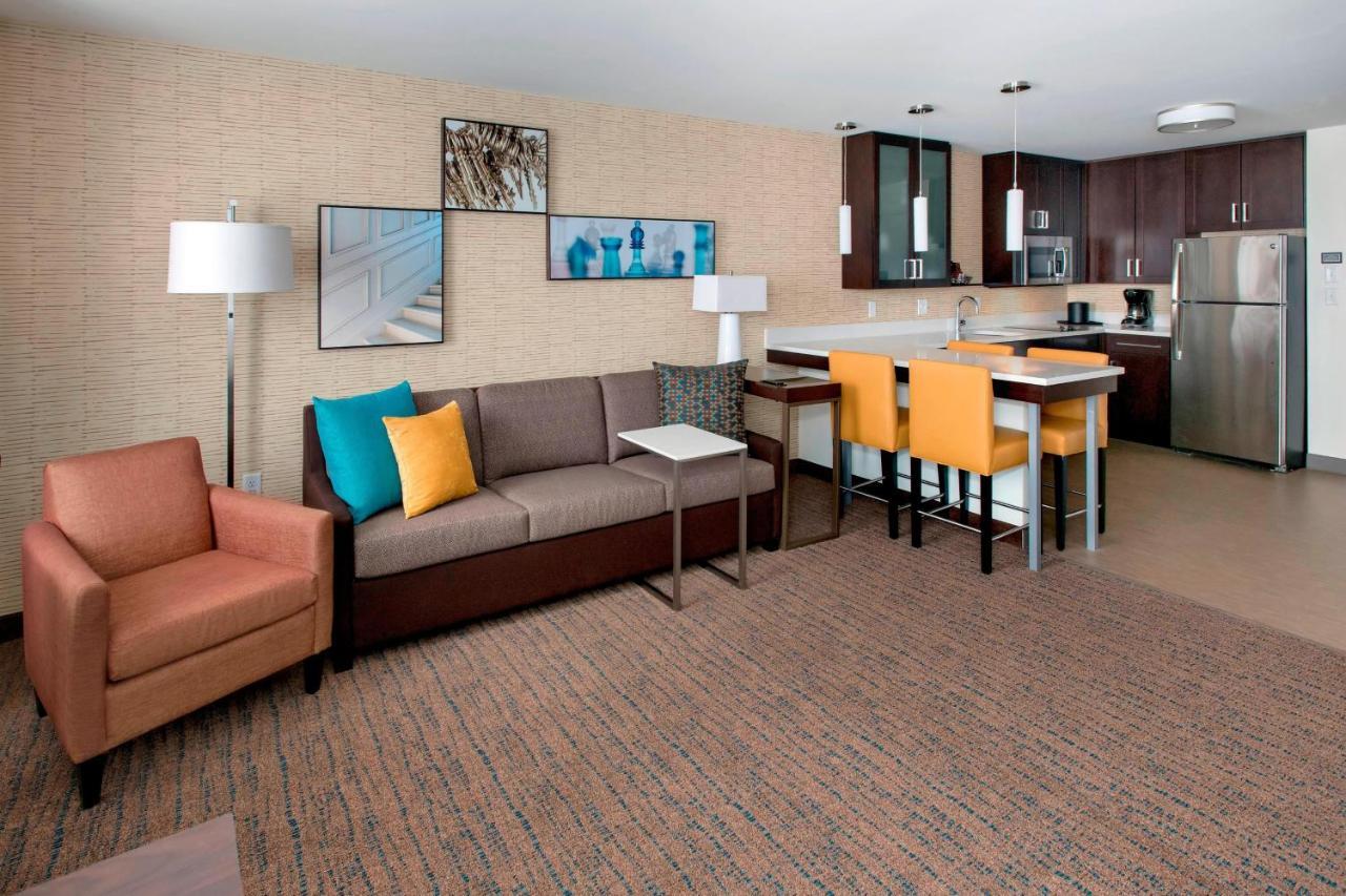Residence Inn By Marriott Boston Bridgewater Raynham Экстерьер фото